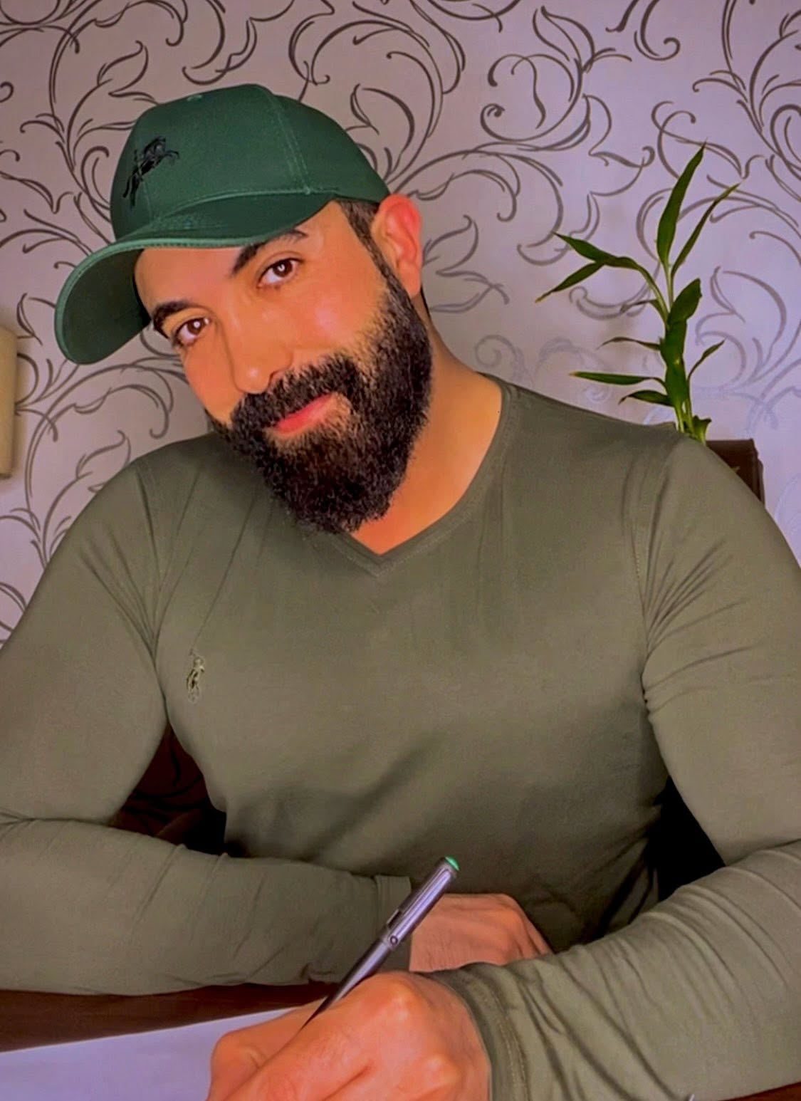 منيب الشيخ منيب الشيخ