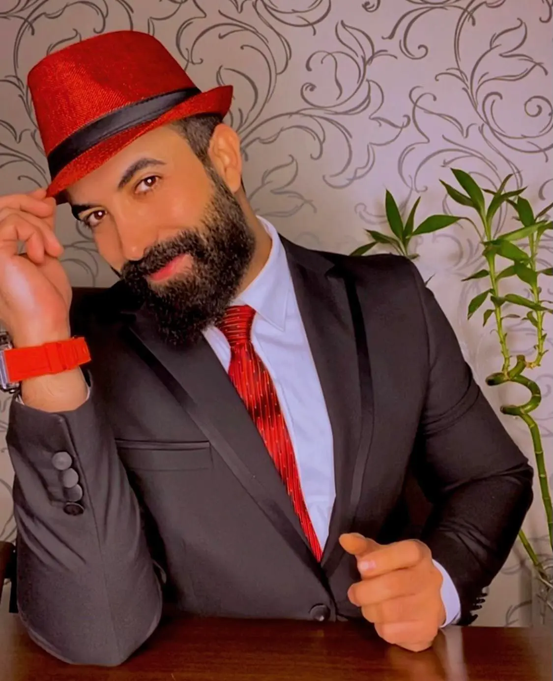منيب الشيخ