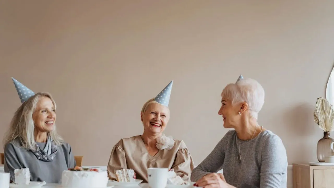 أبراج يعيشون اللحظة والاستمتاع أبراج يعيشون اللحظة والاستمتاع